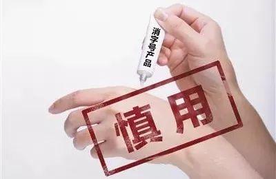 掐人中、掰嘴巴,這樣的癲癇急救法是錯的!丨國際癲癇關愛日